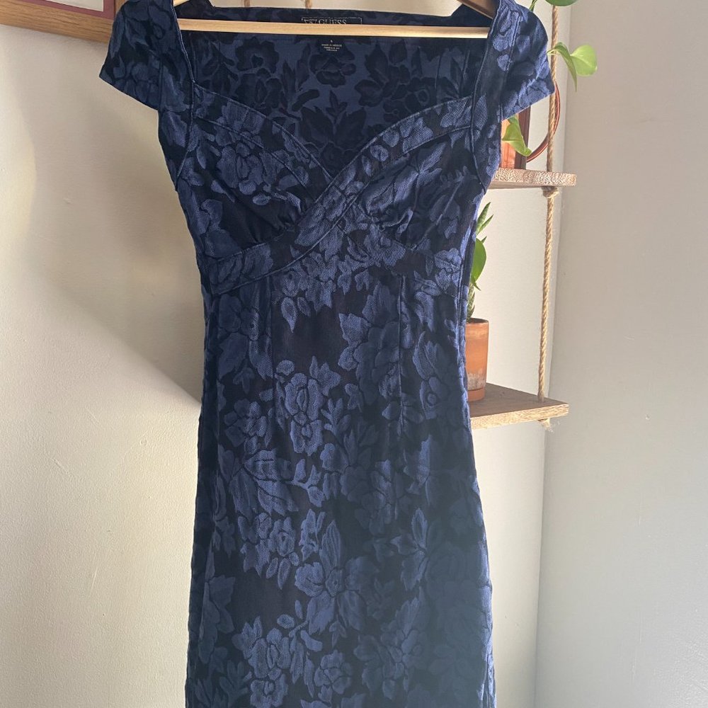 Cute bodycon stretch denim dress - GUESS